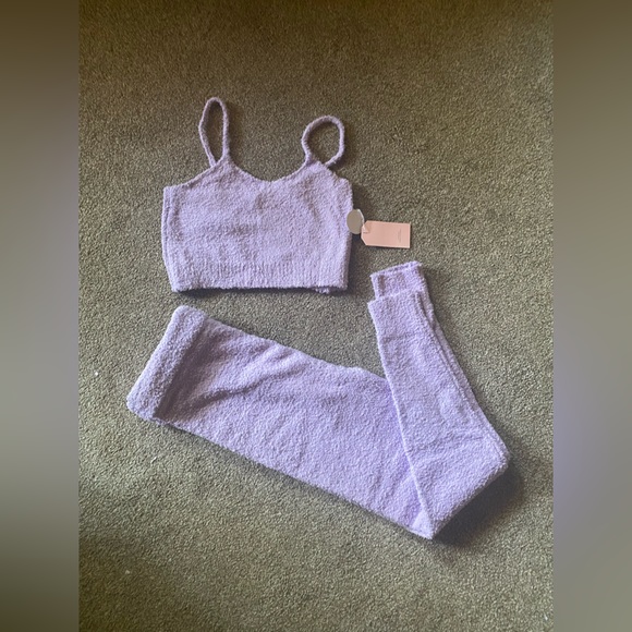 New very comfortable top and pants set - Picture 15 of 16